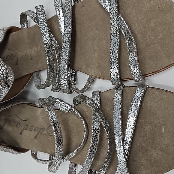 Free People Silver Metallic Strappy Zipper Laceup Gladiator Sandals Size 38 - Picture 10 of 11